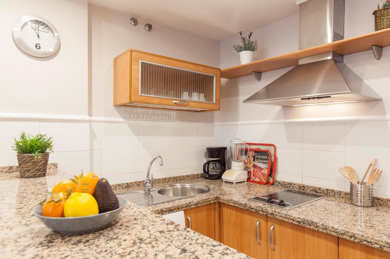 Elegante Apartamento En El Corazon De Sevilla. Luaran gambar