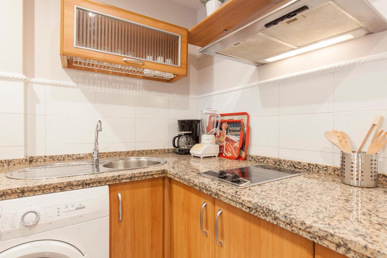 Elegante Apartamento En El Corazon De Sevilla. Luaran gambar