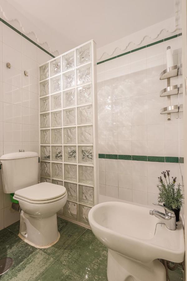 Elegante Apartamento En El Corazon De Sevilla. Luaran gambar